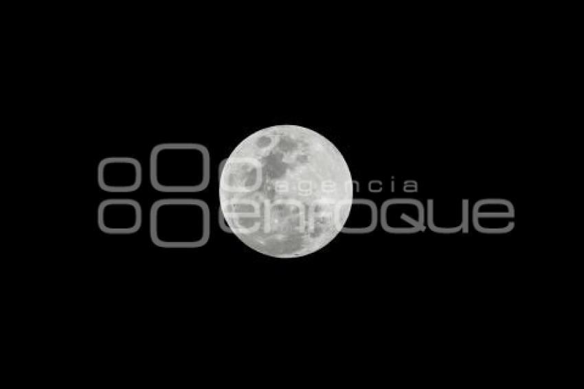 LUNA LLENA