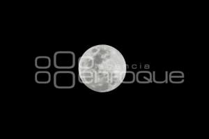 LUNA LLENA