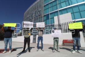 MANIFESTACIÓN . CASO YOLTIK