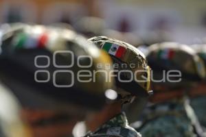 TLAXCALA . IZAMIENTO A LA BANDERA