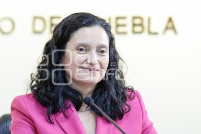 INE . CLAUDIA RODRÍGUEZ SÁNCHEZ