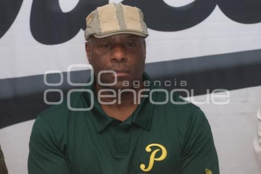 PERICOS DE PUEBLA . PRESENTACIÓN COACH