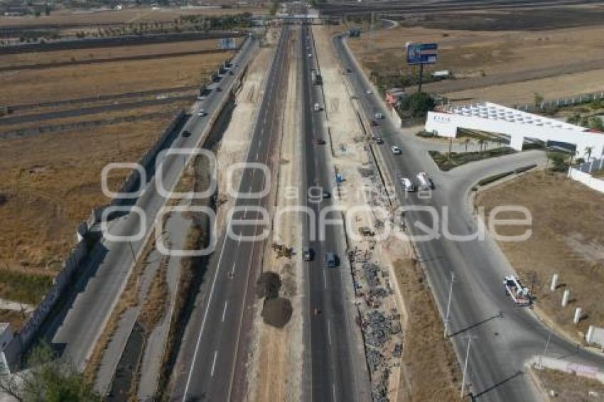 NUEVA CASETA . VÍA ATLIXCÁYOTL