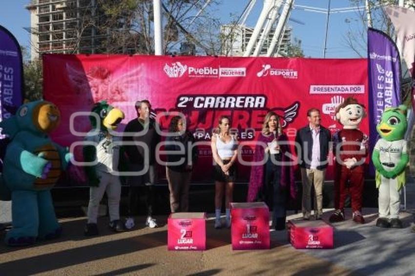 AYUNTAMIENTO . MUJERES IMPARABLES