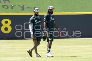 BÉISBOL . ENTRENAMIENTO PERICOS 
