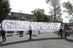 MANIFESTACIÓN . VIOLENCIA VICARIA 