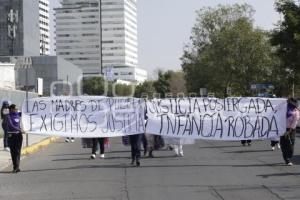 MANIFESTACIÓN . VIOLENCIA VICARIA 