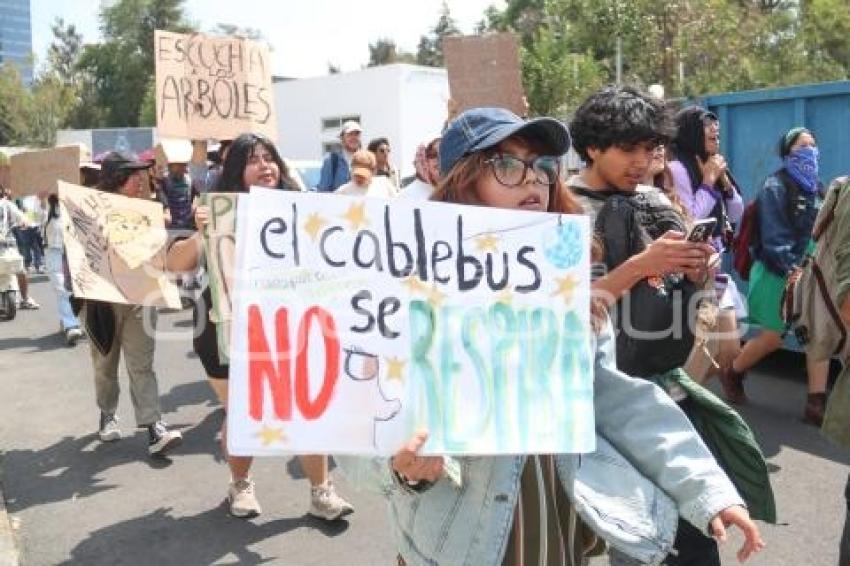 MANIFESTACIÓN . AMBIENTALISTAS