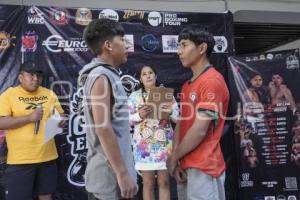 GLORIA EN EL RING . CEREMONIA DE PESAJE