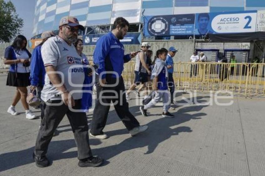 FÚTBOL . CRUZ AZUL VS SAN LUIS