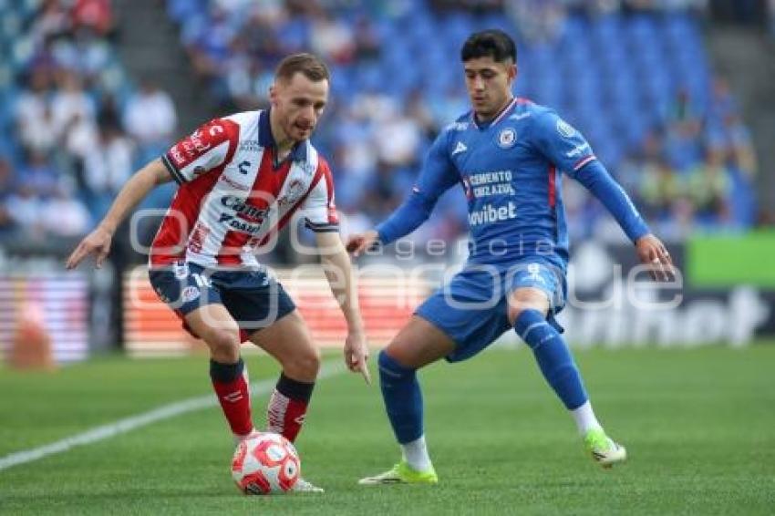 FÚTBOL . CRUZ AZUL VS SAN LUIS