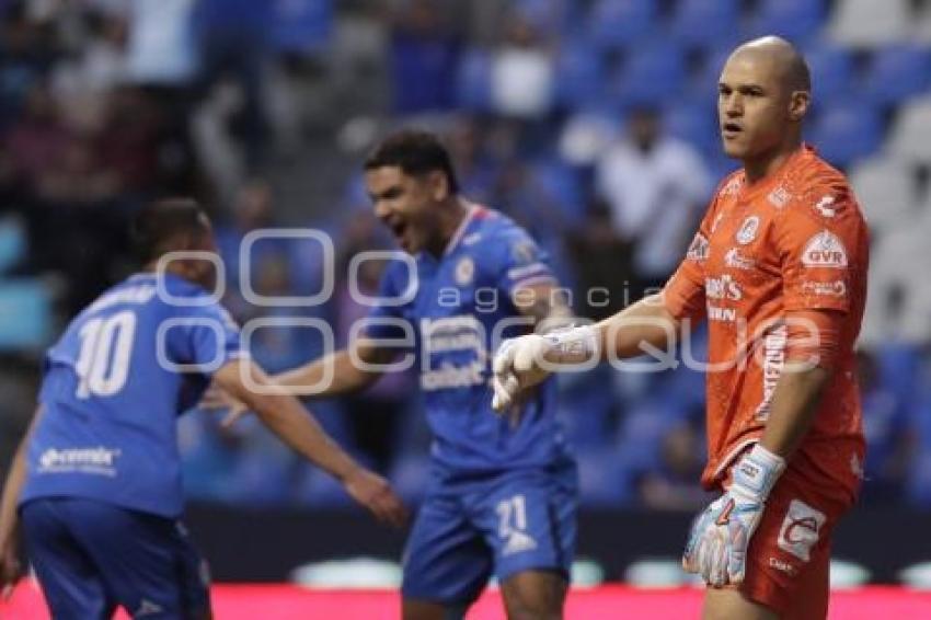 FÚTBOL . CRUZ AZUL VS SAN LUIS