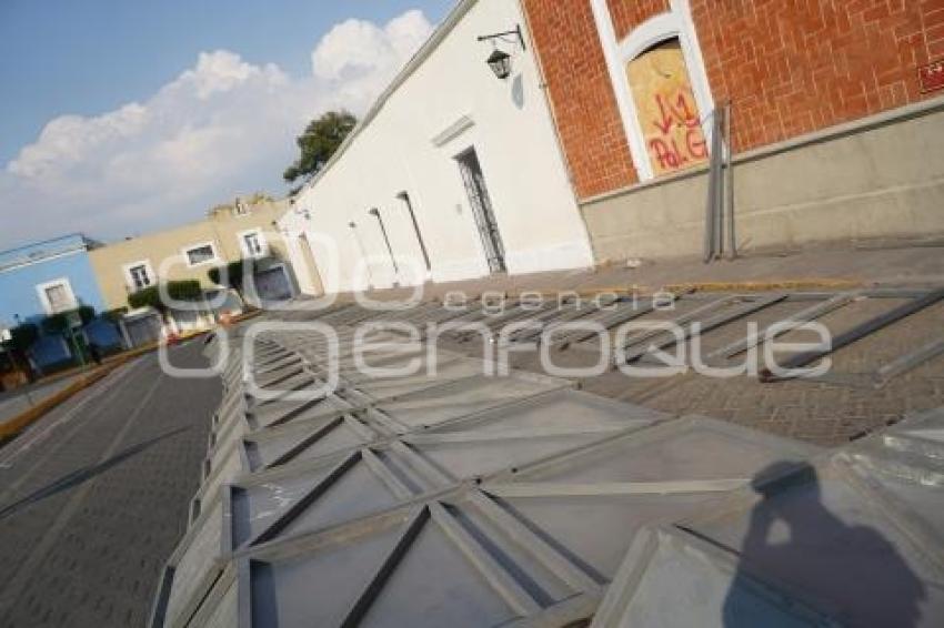 TLAXCALA . COLOCACIÓN DE VALLAS 8M