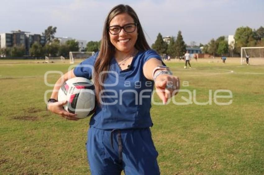 8M . PSICÓLOGA DEPORTIVA