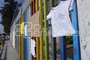 CENDI . MANIFESTACIÓN PADRES DE FAMILIA