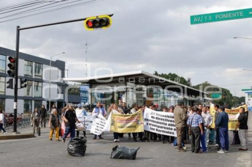 MANIFESTACIÓN  . DOCENTES SNTE 51