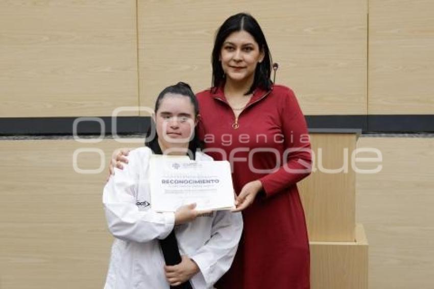 CONGRESO . RECONOCIMIENTO DEPORTISTA