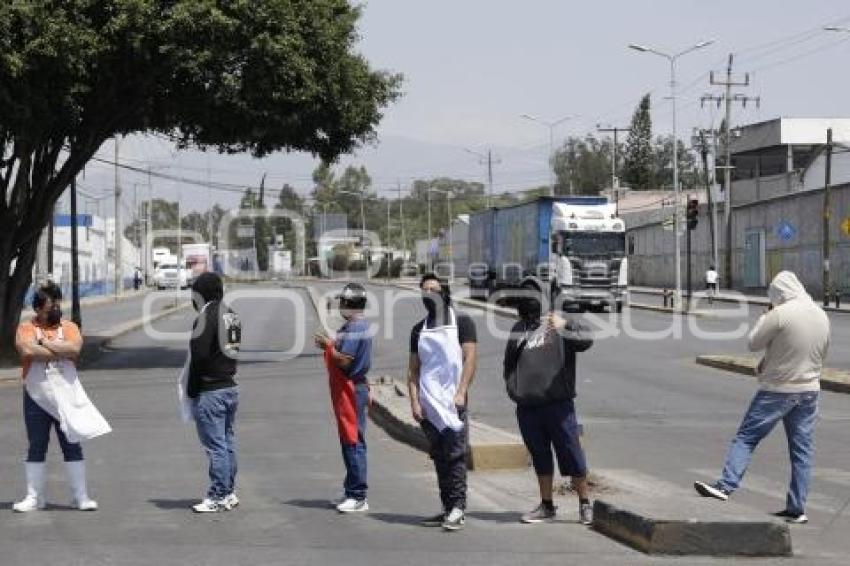 MANIFESTACIÓN MERCADO MORELOS