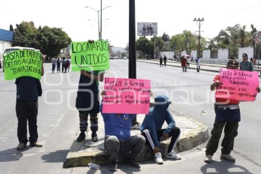 MANIFESTACIÓN MERCADO MORELOS