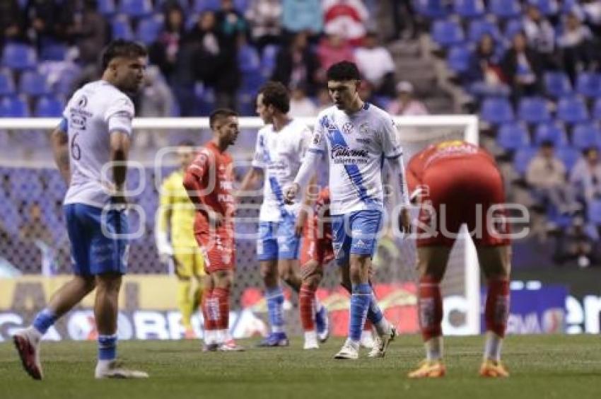 FÚTBOL . CLUB PUEBLA VS NECAXA