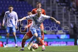 FÚTBOL . CLUB PUEBLA VS NECAXA
