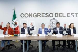 CONGRESO . COMISIÓN GOBERNACIÓN