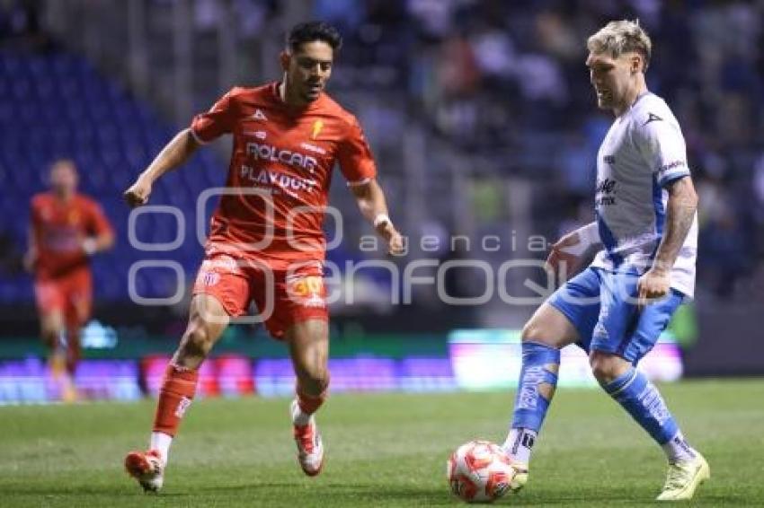 FÚTBOL . CLUB PUEBLA VS NECAXA