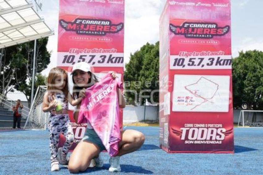 CARRERA MUJERES IMPARABLES  . KITS