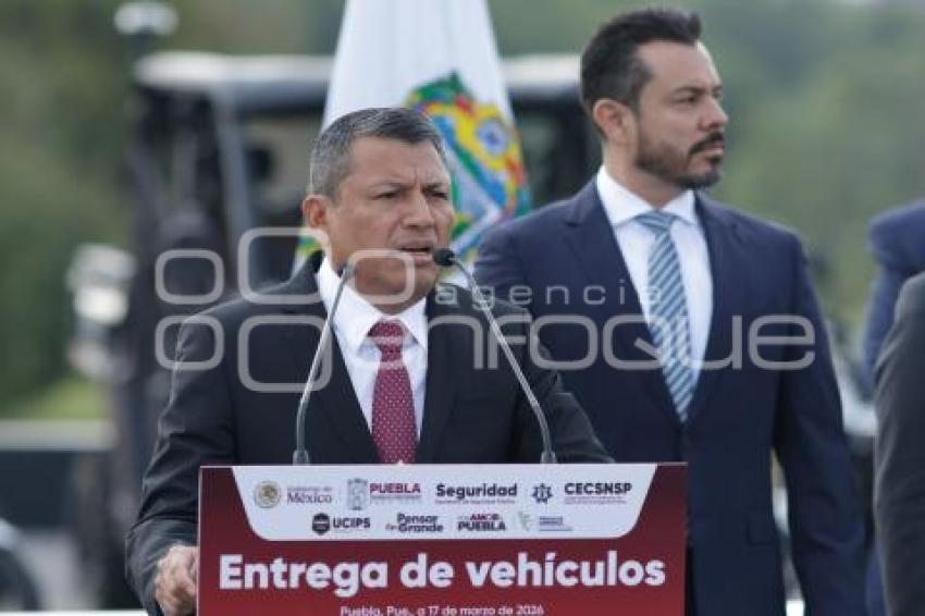 GOBIERNO ESTATAL . ENTREGA VEHÍCULOS DE SEGURIDAD