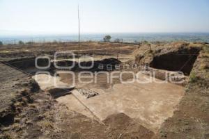 TLAXCALA . SITIO ARQUEOLÓGICO TETETL - HUATLI