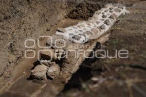 TLAXCALA . SITIO ARQUEOLÓGICO TETETL - HUATLI