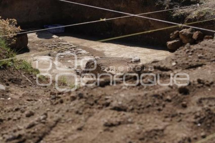 TLAXCALA . SITIO ARQUEOLÓGICO TETETL - HUATLI