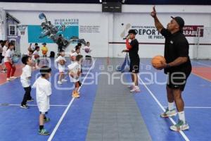 AYUNTAMIENTO . CLÍNICA JR NBA