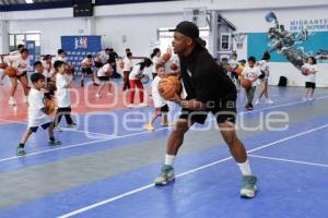 AYUNTAMIENTO . CLÍNICA JR NBA