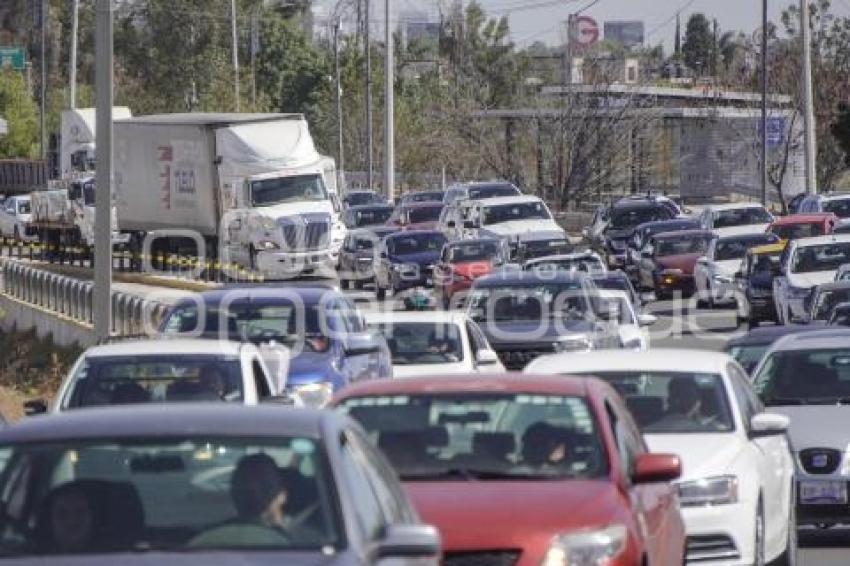 PERIFÉRICO . CARAMBOLA