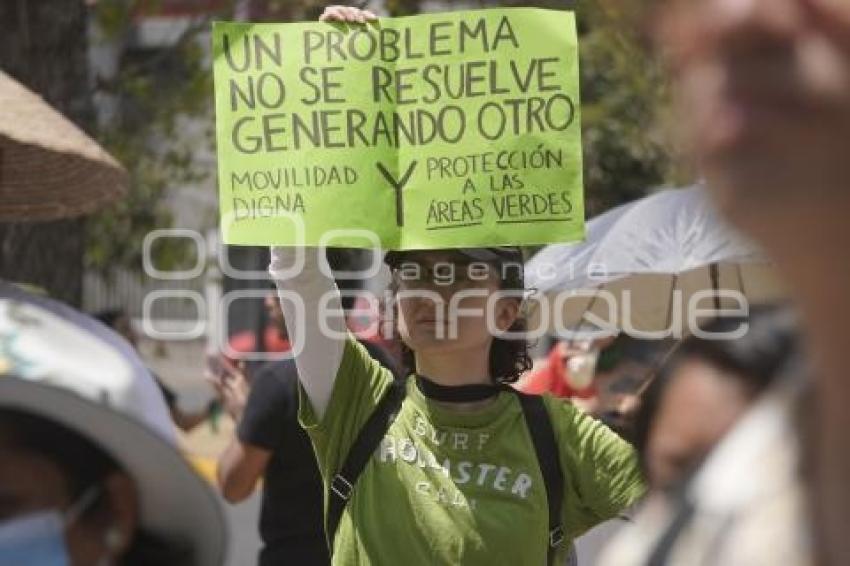 MANIFESTACIÓN . AMBIENTALISTAS