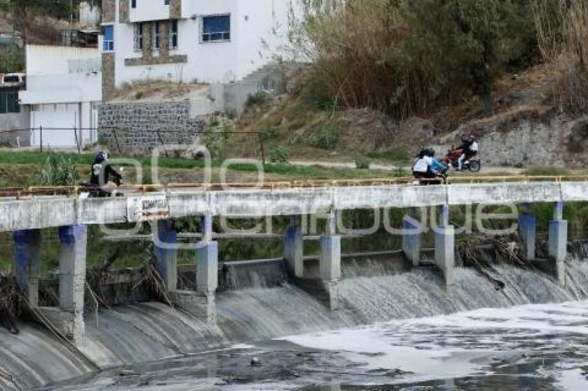 RÍO ATOYAC . PASO DE LOS GALLOS