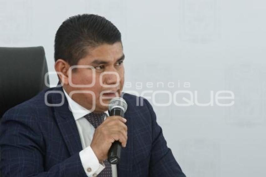 BERNABÉ LÓPEZ SANTOS