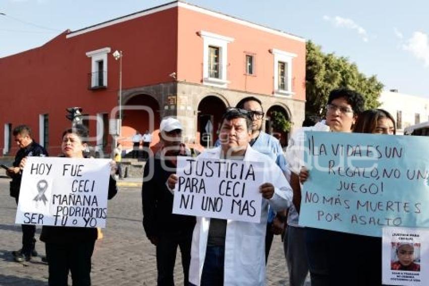 MANIFESTACIÓN ASESINATO ENFERMERA