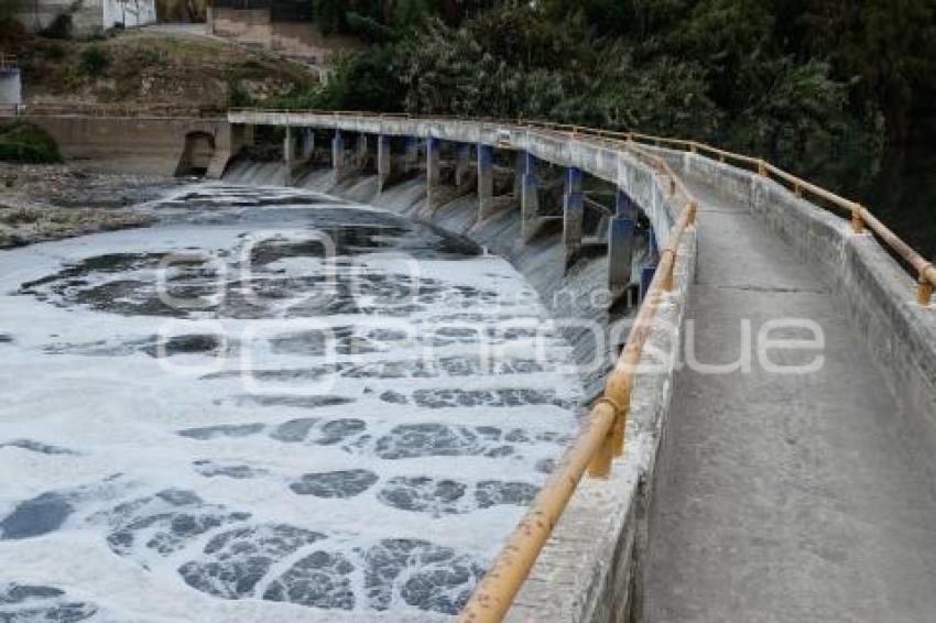 RÍO ATOYAC . PASO DE LOS GALLOS