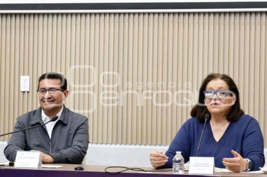 CONGRESO . RUEDA DE PRENSA