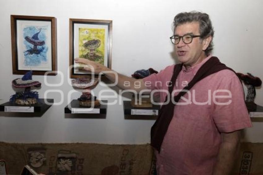 ARTISTA ROBERT SMITH