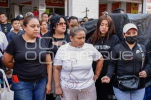 COMERCIANTES MERCADO 5 DE MAYO