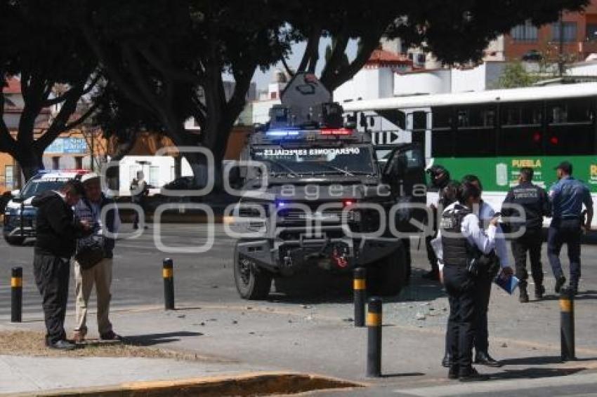 TRANSPORTE PÚBLICO . CHOQUE